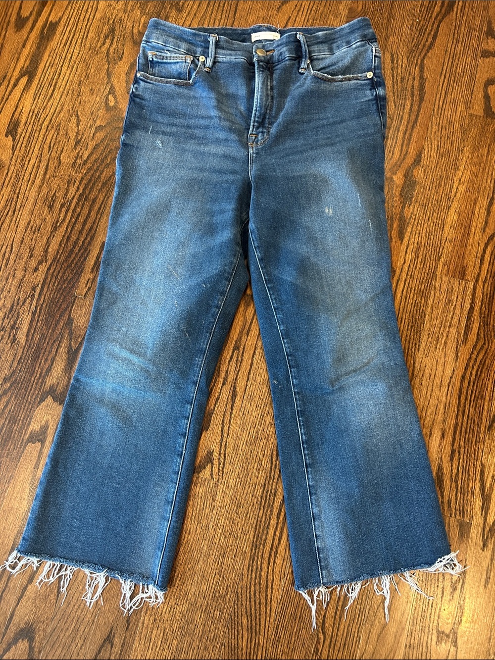 Good American Blue Cropped Frayed-Hem Jeans